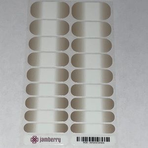 Jamberry Style: Almond Ombré